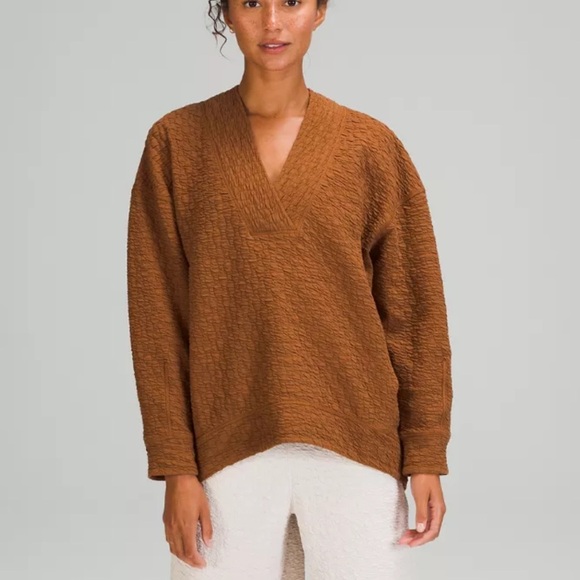 Lululemon Rippled V-Neck Pullover in Copper Brown size 4 - Picture 1 of 12